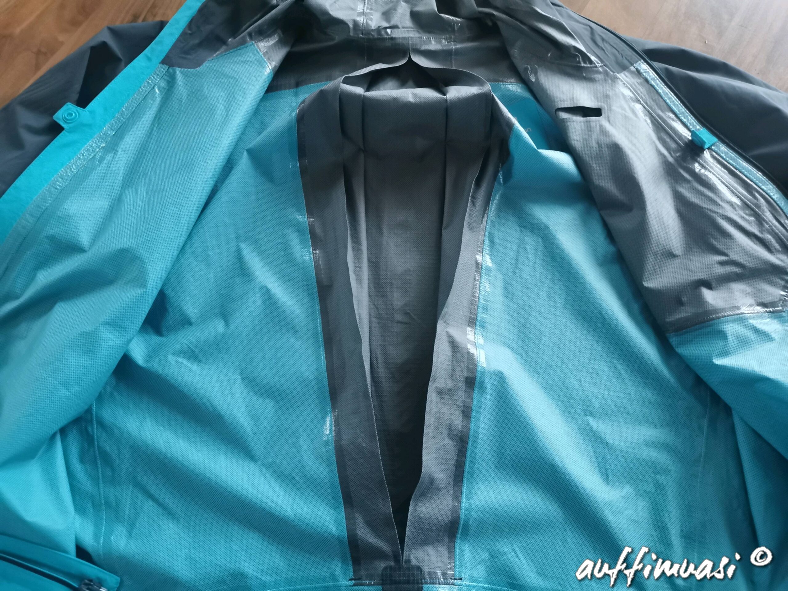 salomon, bonatti, trail, jacke, trairlrunning, laufen, review, test