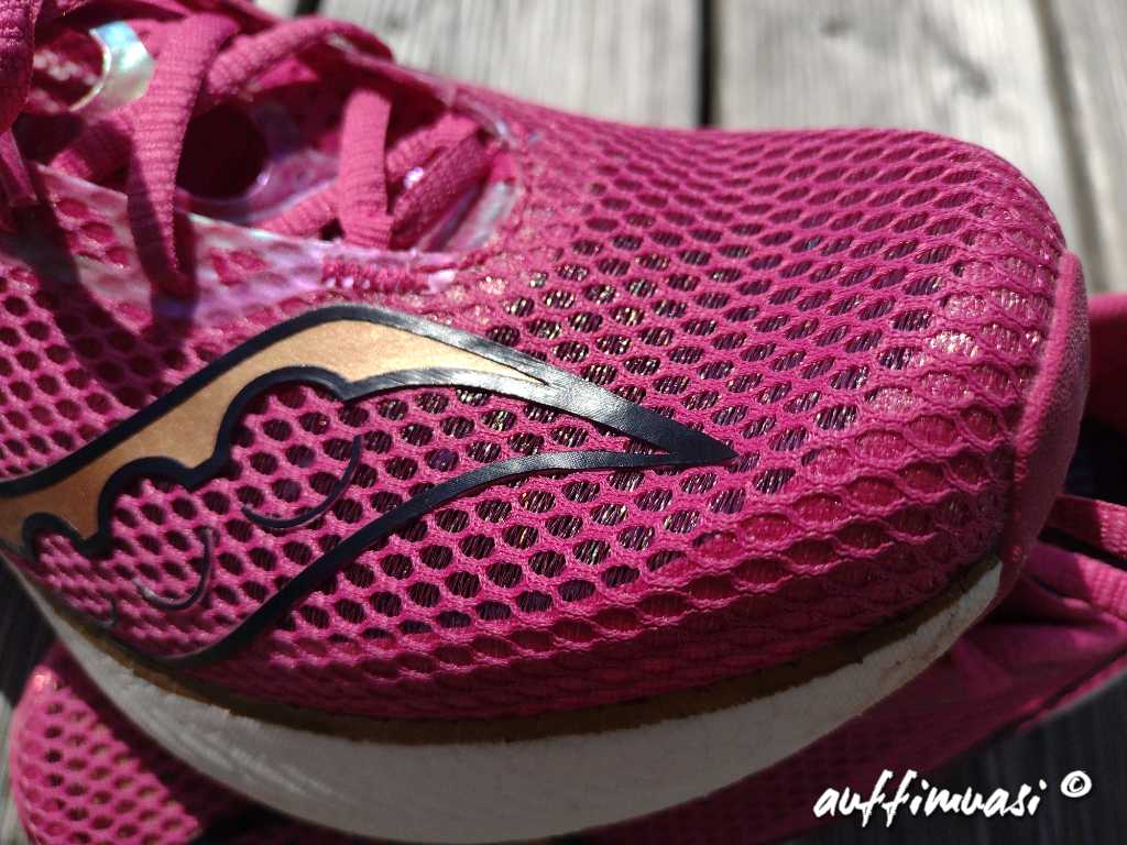 saucony, endorphin, pro, review, running, laufen, test