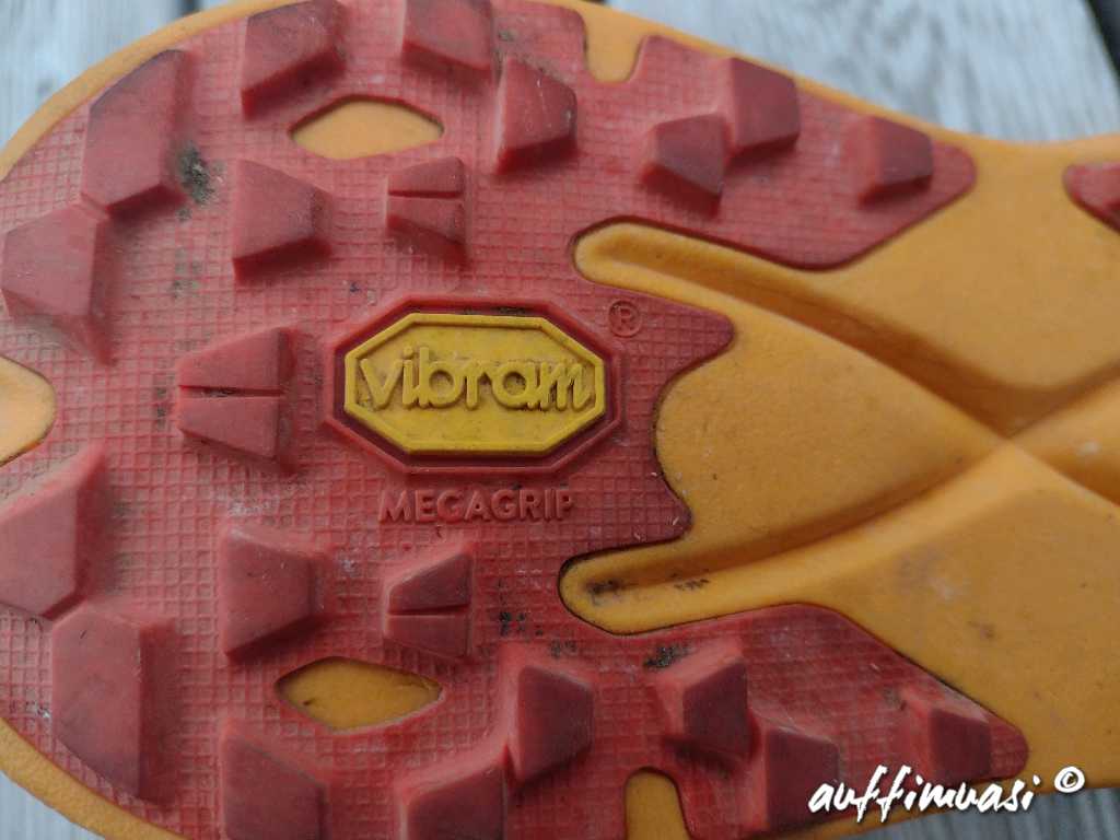 hoka, tecton, carbon, review, test, trailrunning