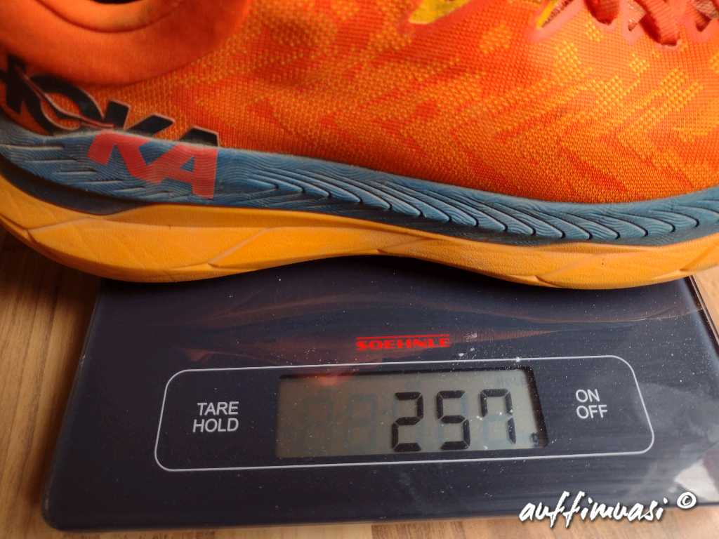 hoka, tecton, carbon, review, test, trailrunning