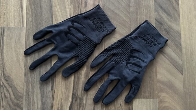 Compressport gloves on sale