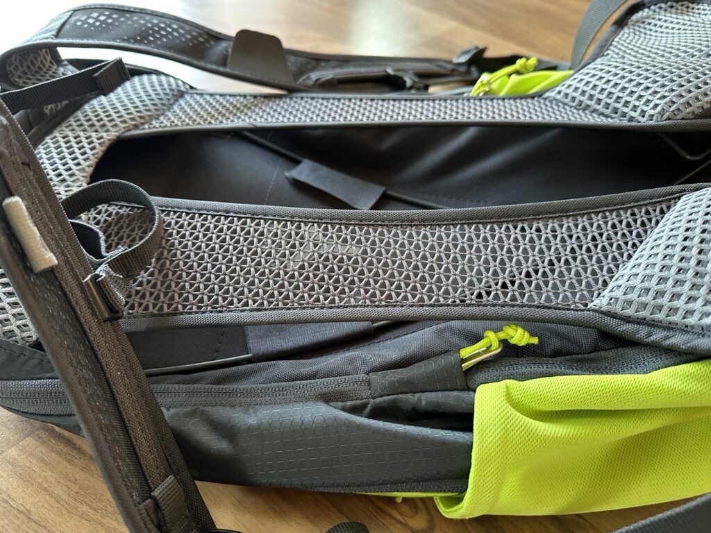 Deuter, Race, Air, 14+3, Test, review