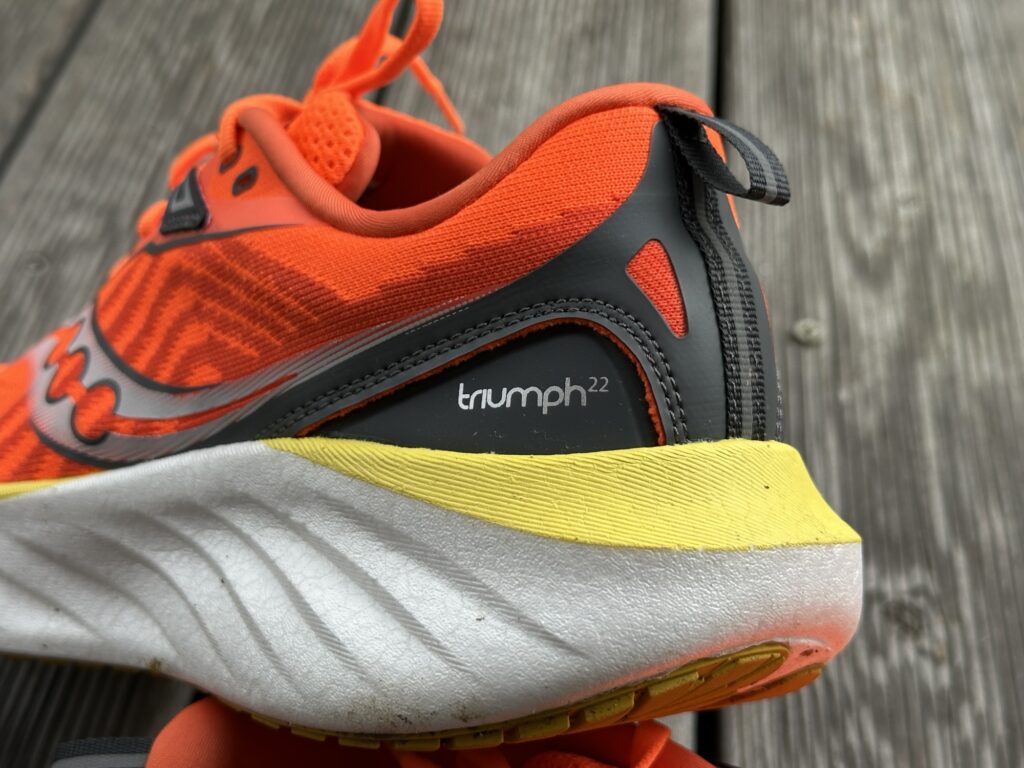 Saucony, Triumph 22, test, review